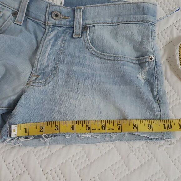 Lucky Brand Jeans. The Cut Off. NWOT. Shorts; Distressed. Size 00 / 24 - Picture 11 of 12